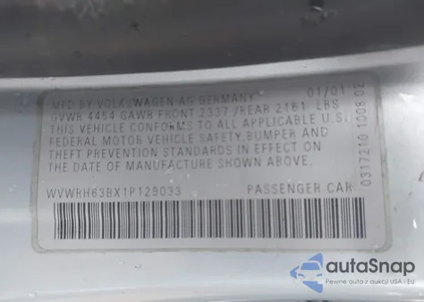 2001 Volkswagen Passat Glx from USA, damaged, VIN WVWRH63BX1P129033
